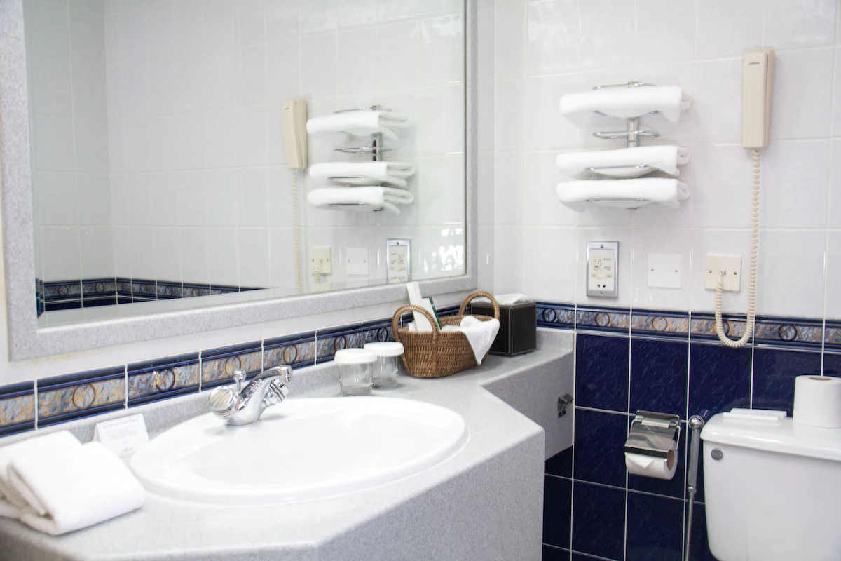 سرویس بهداشتی و حمام هتل ارافی دبی